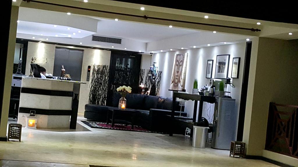 Savoy Hotel Boutique Лас Теренас Екстериор снимка