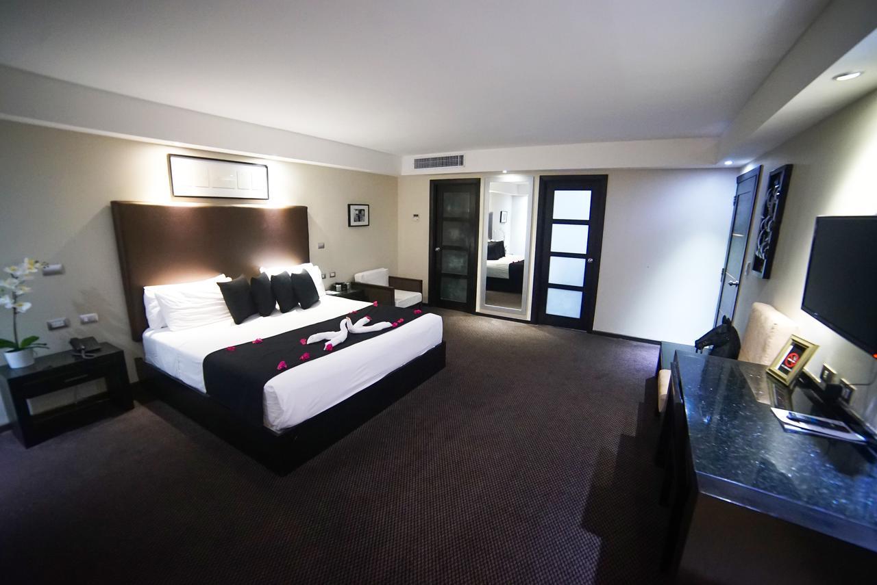 Savoy Hotel Boutique Лас Теренас Екстериор снимка
