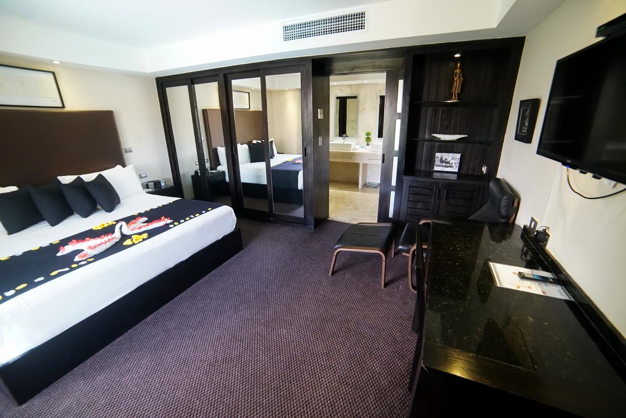 Savoy Hotel Boutique Лас Теренас Екстериор снимка